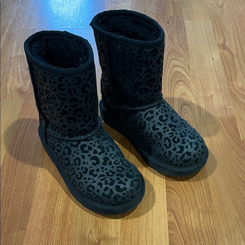 Black Leopard Print Ugg Boots